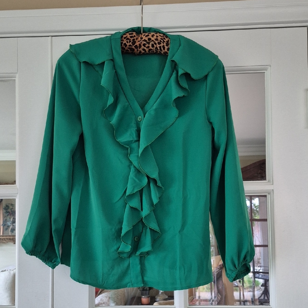 Brand New Elegant Green Ruffle Blouse